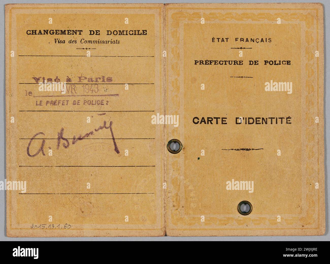 Imprimerie Chaix (n. - D.), carte d'identité (série B) n° 1603065 - Etat français - préfecture de police de Paris (titre attribué), 1942-06-03. Papier imprimé, encre, laiton, papier photographique. Musée de la libération de Paris - Musée général Leclerc - Musée Jean Moulin. Banque D'Images