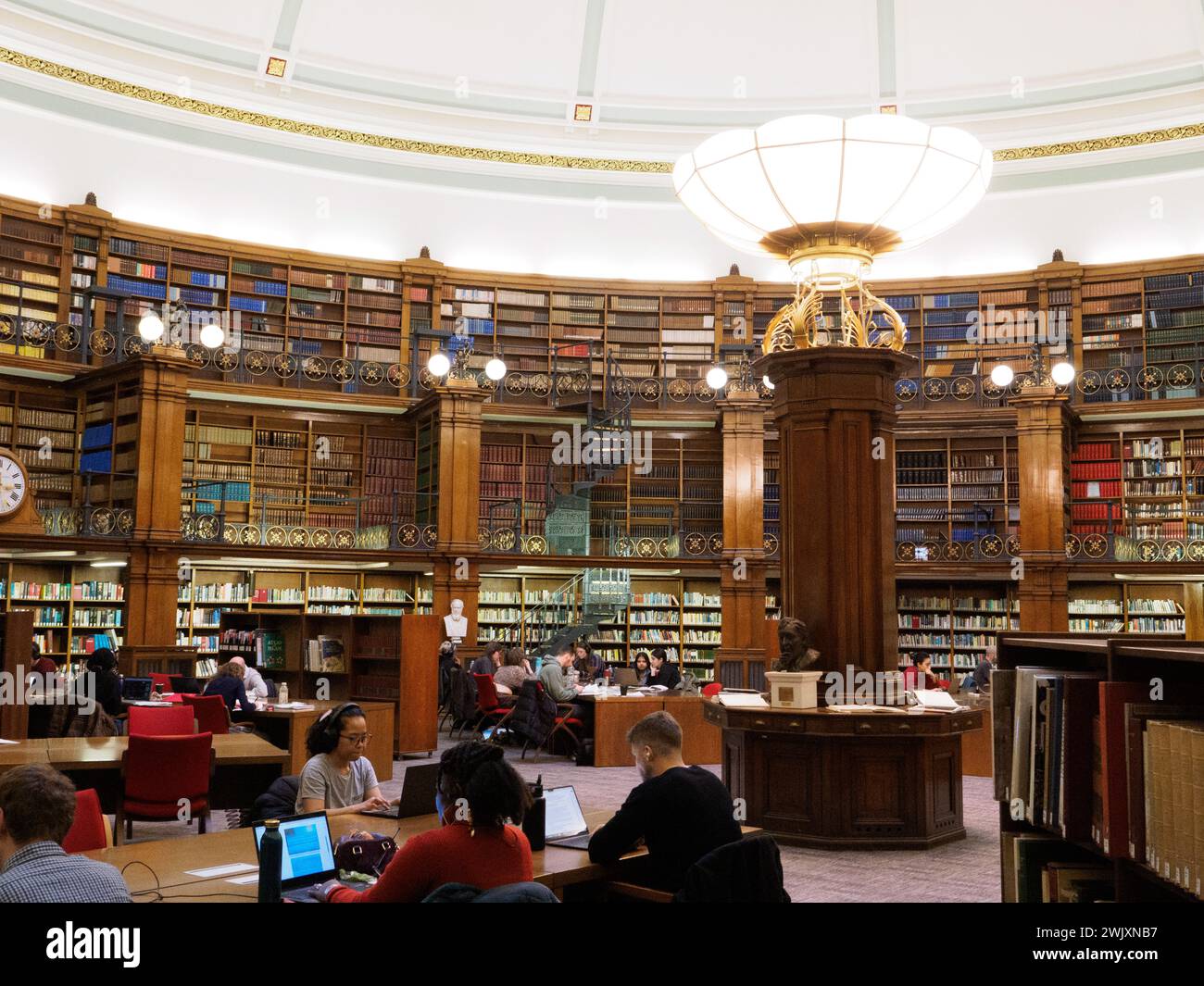 Salle de lecture Picton, bibliothèque centrale de Liverpool Banque D'Images