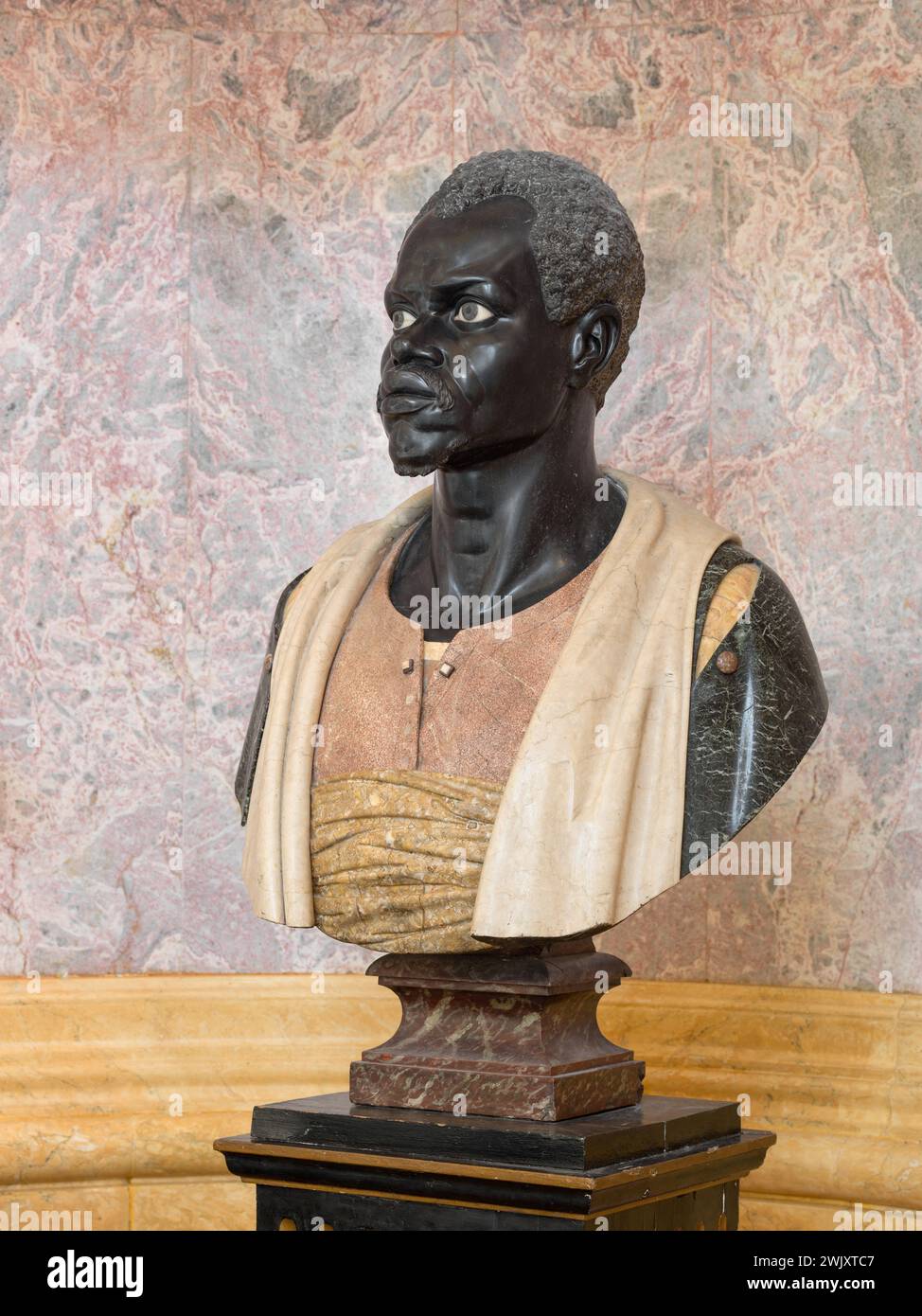 École de Venise (école vénitienne). 'African Bust'. Billes polychromes. Musée des Beaux-Arts de la ville de Paris, petit Palais. 145009-20 Banque D'Images