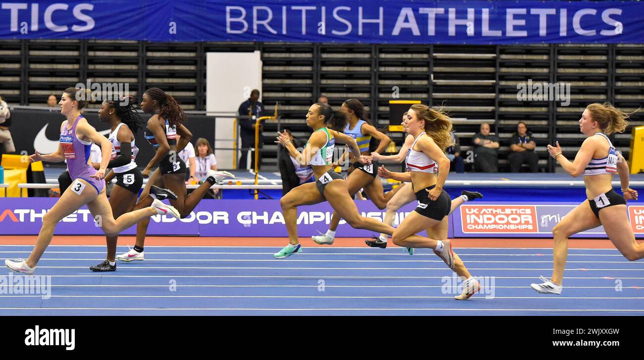 Birmingham Angleterre -17-2-2024 : demi-finales du 60m féminin à l’Utilita Arena de Birmingham pour les Championnats britanniques d’athlétisme en salle Microplus 2024. Banque D'Images