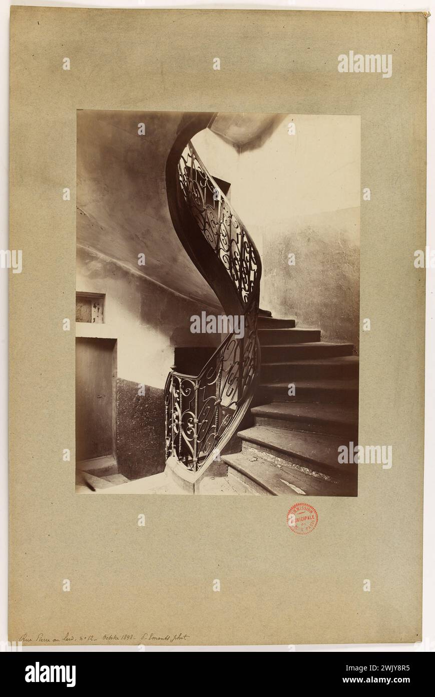 Emonts ou Emonds, Pierre. Rue Pierre au lard, nº12-octobre 1898. rue Pierre-au-lard, 4ème arrondissement, Paris. Octobre 1898'. Tirage de papier albumine. en 1898-1898. Paris, musée Carnavalet. 123625-26 Banque D'Images