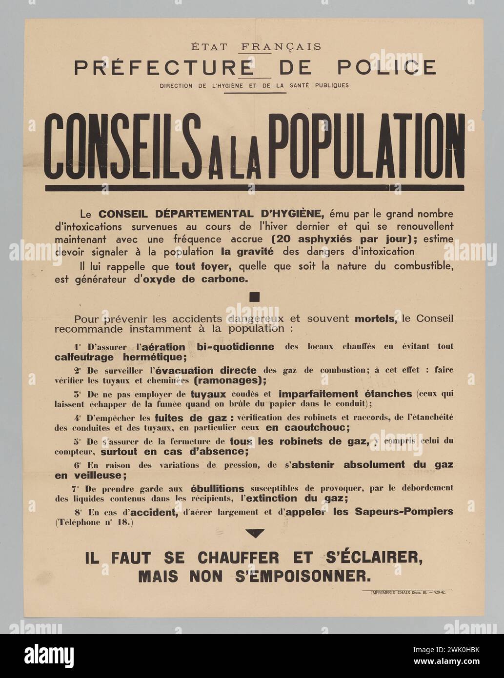 Imprimerie Chaix, Etat français/ Préfecture de police/ Direction de l'hygiène et de l'hygiène publique/ Conseil à la population/ CONSEIL DÉPARTEMENTAL DE L'HYGIÈNE, ému par le grand nombre/ d'intoxications (titre enregistré (lettre)), 1942. Typographie. Musée Carnavalet, histoire de Paris. Banque D'Images