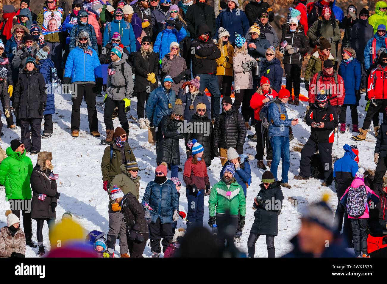 Minneapolis, Minnesota, États-Unis. 17 février 2024. Spectateurs lors des qualifications au sprint le jour 2 de la Coupe du monde de cross-country COOP FIS 2024, le 17 février 2024, à Minneapolis, Minnesota, ÉTATS-UNIS. (Crédit image : © Steven Garcia/ZUMA Press Wire) USAGE ÉDITORIAL SEULEMENT! Non destiné à UN USAGE commercial ! Banque D'Images