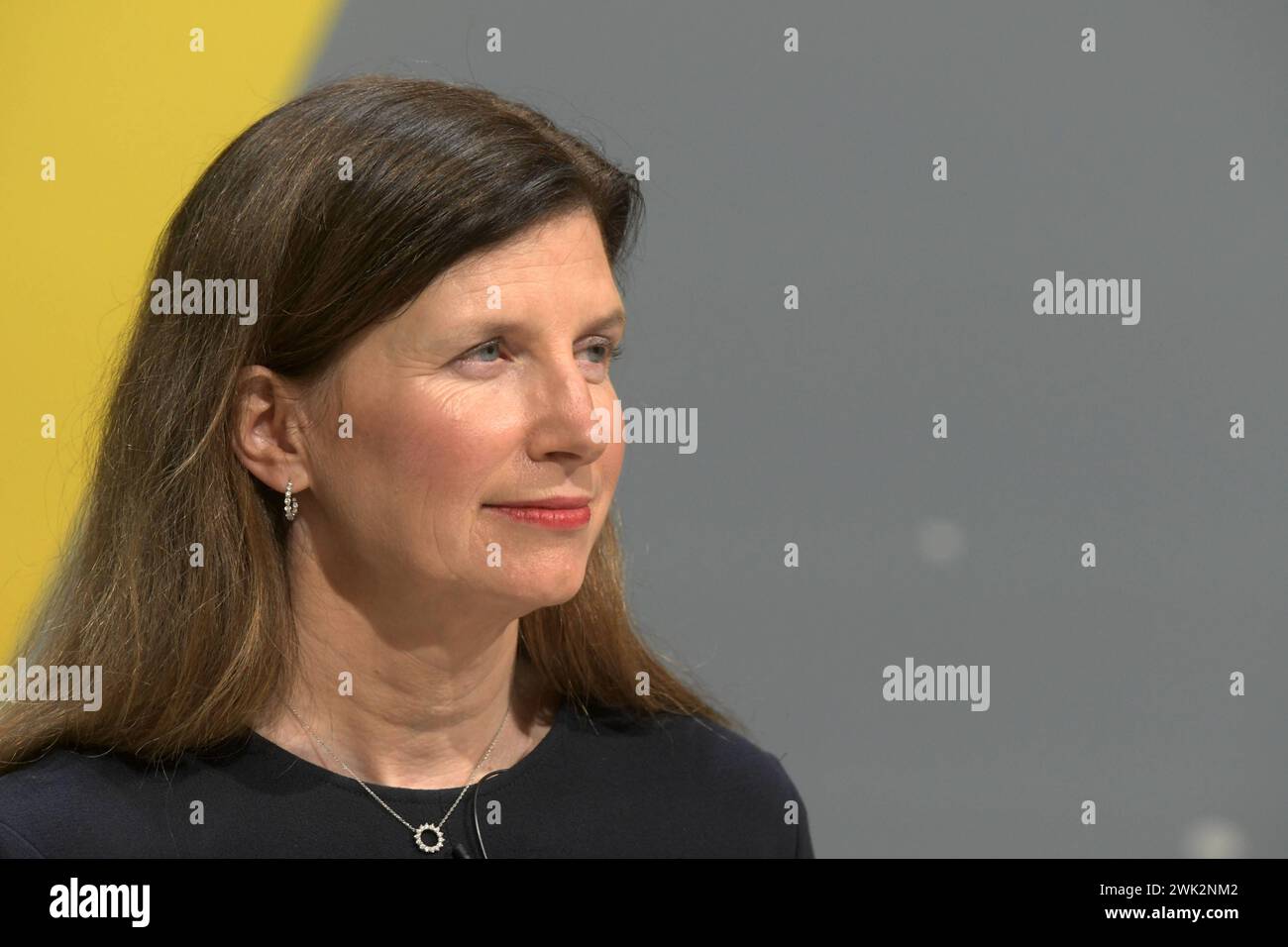 Deutschland, Francfort, 15.02.2024 Bilanz-Pressekonferenz der Commerzbank AG Foto : Dr Bettina Orlopp, Finanzvorstand Sitzung Bundeskabinett *** Allemagne, Francfort, 15 02 2024 bilan Conférence de presse de Commerzbank AG photo Dr Bettina Orlopp, directrice financière réunissant le Cabinet fédéral Banque D'Images