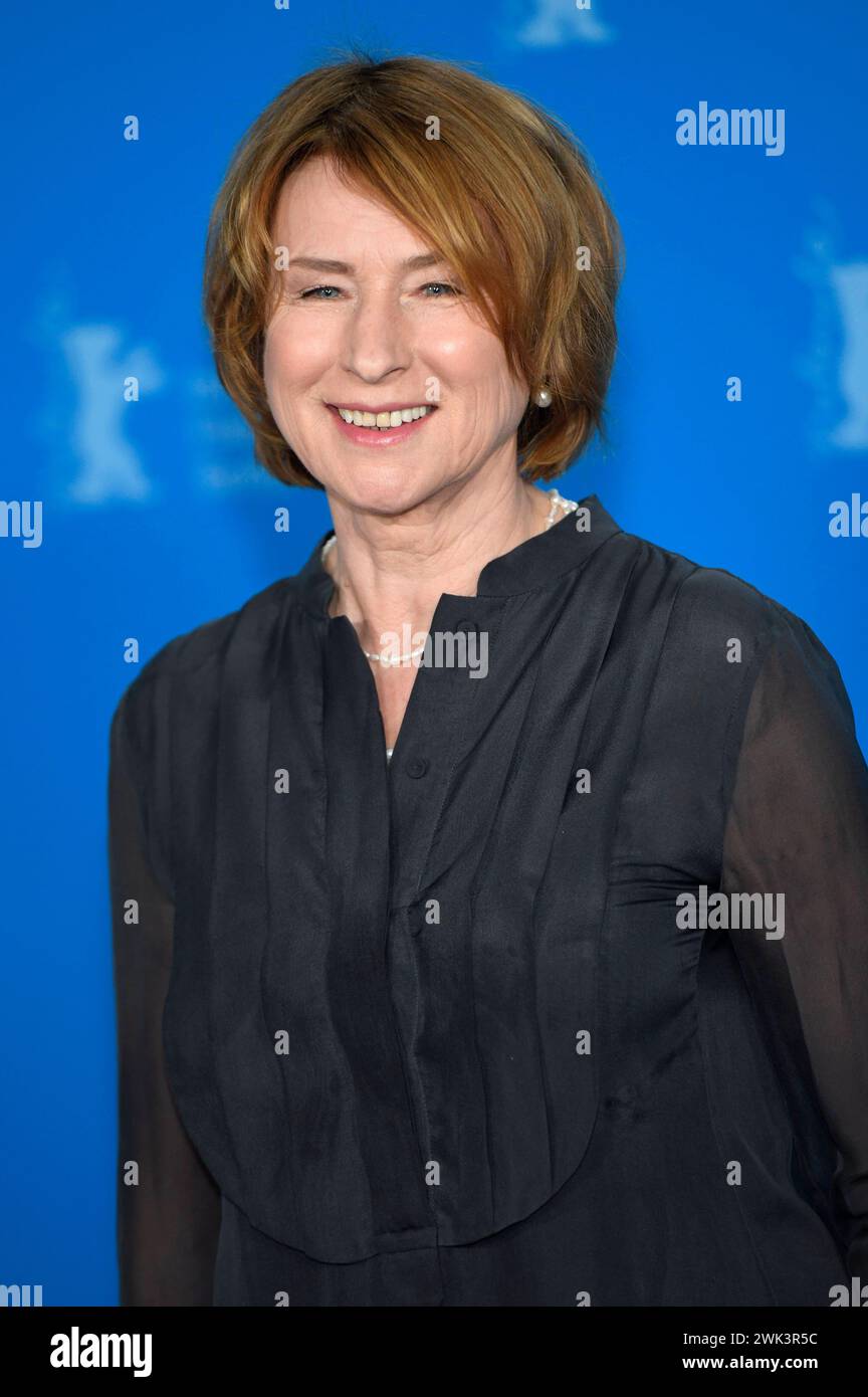 Corinna Harfouch beim Photocall zum Kinofilm Sterben / Dying auf der Berlinale 2024 / 74. Internationale Filmfestspiele Berlin im Hotel Grand Hyatt. Berlin, 18.02.2024 *** Corinna Harfouch à la photocall pour le long métrage mourir mourir au Festival international du film de Berlin de la Berlinale 2024 74 à l'Hôtel Grand Hyatt Berlin, 18 02 2024 Foto:XC.xNiehausx/xFuturexImagex sterben_4211 Banque D'Images