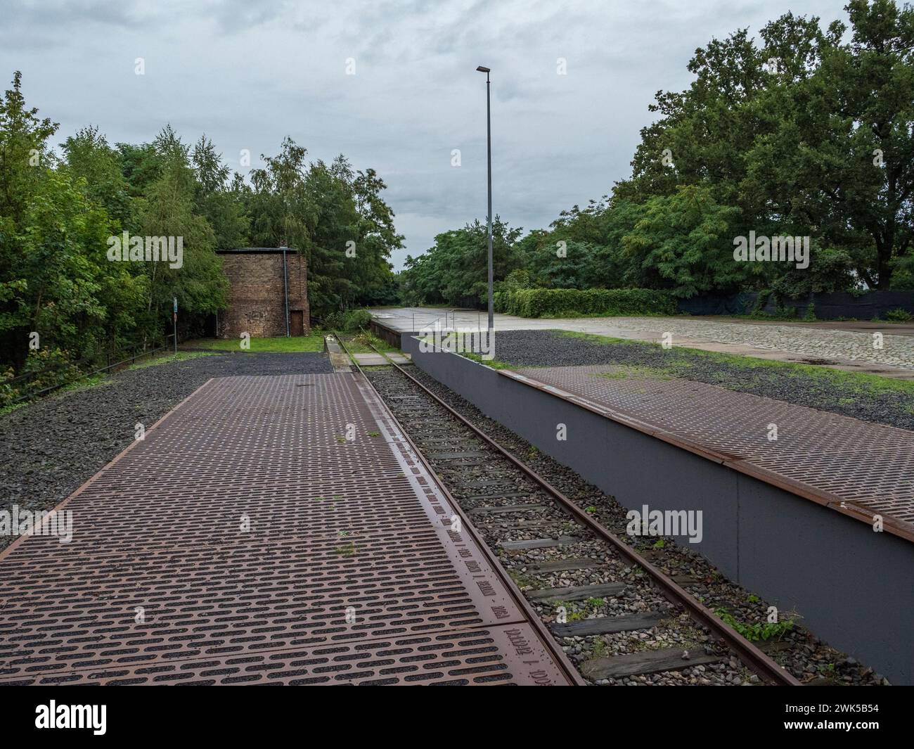 Platform 17 Memorial, un site commémoratif de l'Holocauste à Berlin-Grunewald Station, Berlin, Allemagne. Banque D'Images