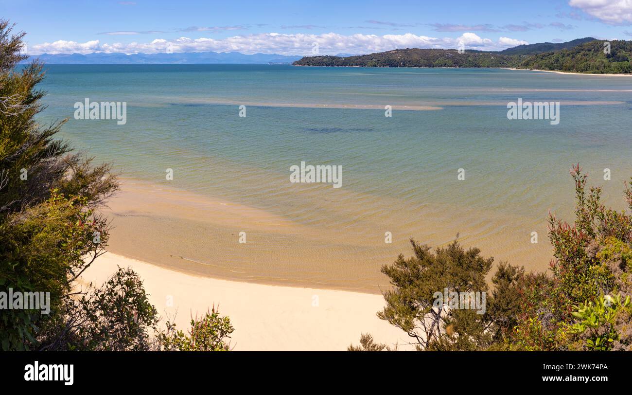 Abel Tasman Coast Track, coquille-Bay, plage, Kaiteriteri, Nouvelle-Zélande Banque D'Images