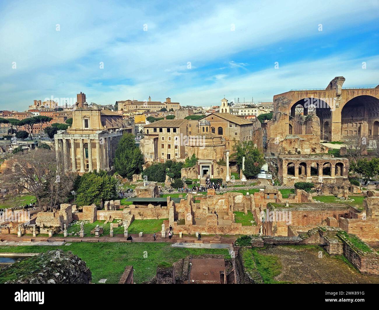 Vue sur les ruines de la ville antique de Rome, Italie. Banque D'Images