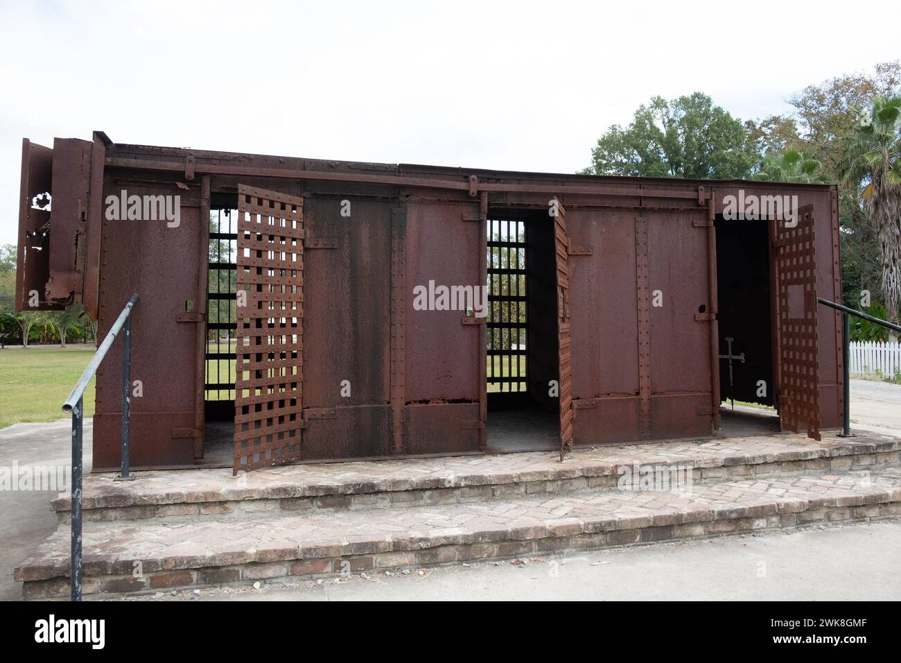 Vacherie, USA - 27 octobre 2023 : prison pour esclaves à la plantation Whitney en Louisiane. Banque D'Images