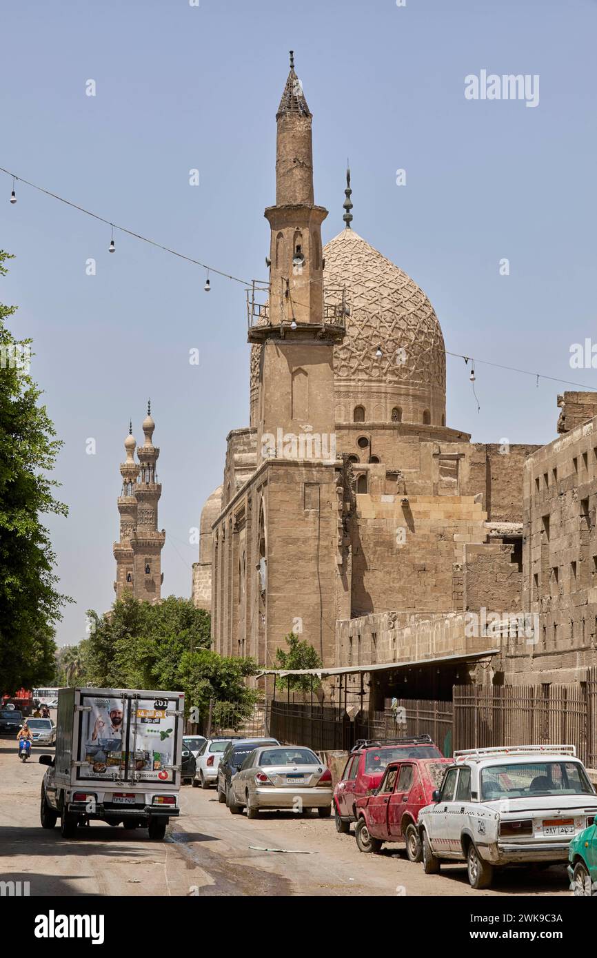 Mausolée Khanqah du sultan Barsbay dans la ville des morts, cimetière du Nord, le Caire, Égypte Banque D'Images