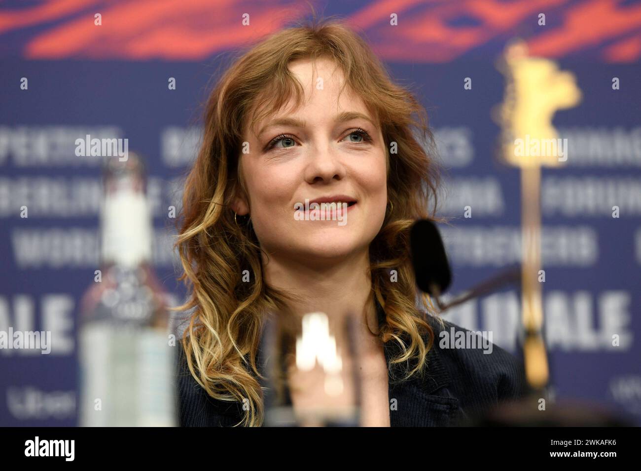 Josefa Heinsius BEI der Pressekonferenz zum Kinofilm langue Etrangere auf der Berlinale 2024 / 74. Internationale Filmfestspiele Berlin im Hotel Grand Hyatt. Berlin, 19.02.2024 *** Josefa Heinsius lors de la conférence de presse du long métrage langue étrangère au Festival international du film de Berlin de la Berlinale 2024 74 à l'Hôtel Grand Hyatt Berlin, 19 02 2024 Foto:XC.xNiehausx/xFuturexImagex etrangere 4271 Banque D'Images