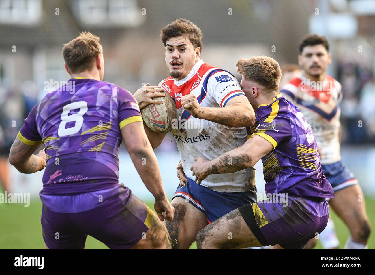 Featherstone, Angleterre - 18 février 2024 - Caleb Uele de Wakefield Trinity en action. Rugby League 1895 Cup, Newcastle Thunder vs Wakefield Trinity au Millenium Stadium, Featherstone, Royaume-Uni Dean Williams Banque D'Images