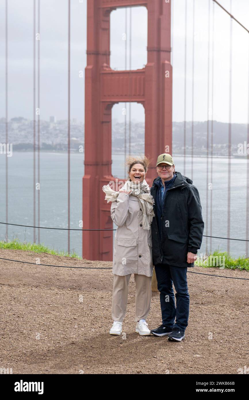 San Francisco, États-Unis. 19 février 2024. Altesses Royales la princesse héritière Victoria Ingrid Alice désirée et le prince Daniel de Suède visitent le point de vue du Golden Gate à Battery Spencer Overlook à San Francisco, CA, le 19 février 2024. Une partie de leur voyage officiel dans la région de la baie. (Photo de Skyler Greene/Sipa USA). Crédit : Sipa USA/Alamy Live News Banque D'Images