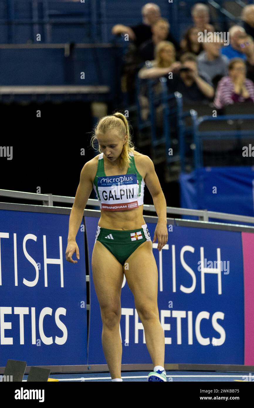 Birmingham, 18 février 2024, 200m Women Heats- Abi Galpin, crédit : Aaron Badkin/Alamy Live News Banque D'Images