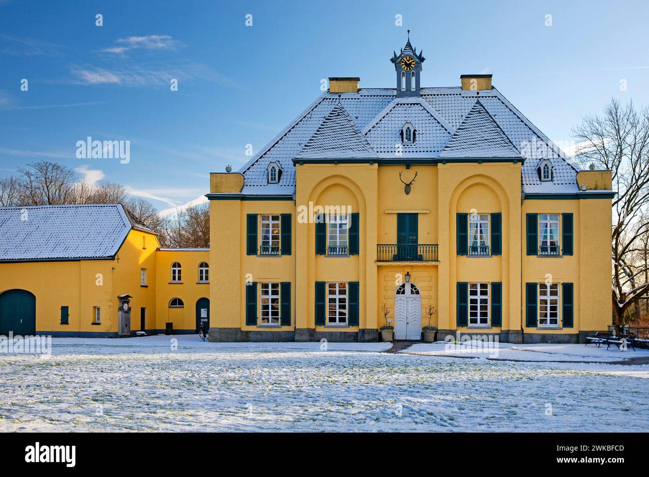 Pavillon de chasse au château de Linn en hiver, Allemagne, Rhénanie du Nord-Westphalie, Bas-Rhin, Krefeld Banque D'Images