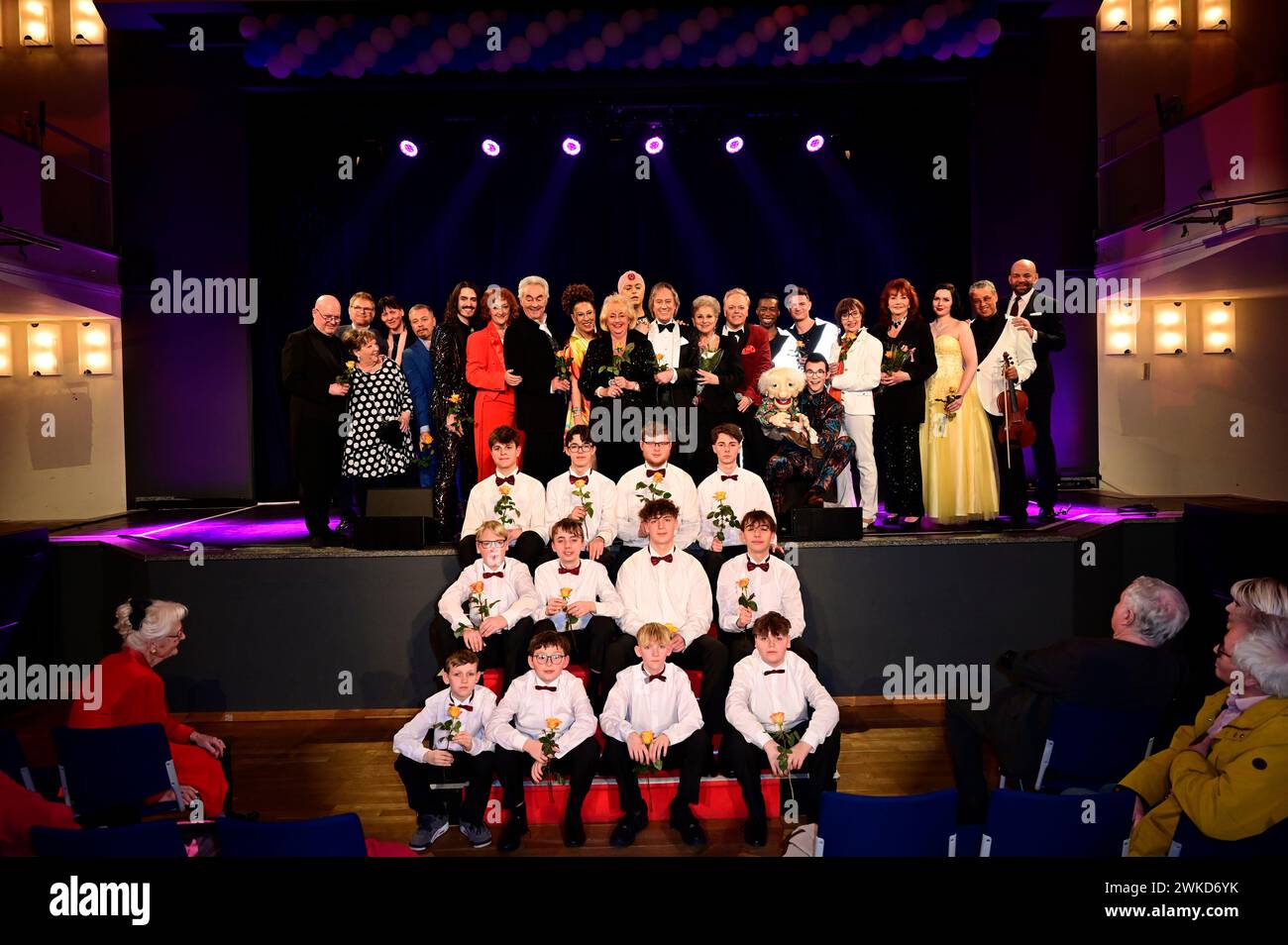 Konzert 'Heiko Reissig & Freunde – Die große Jubiläumsshow' im Arndt-Bause-Saal im Freizeitforum Marzahn. Berlin, 18.02.2024 Banque D'Images