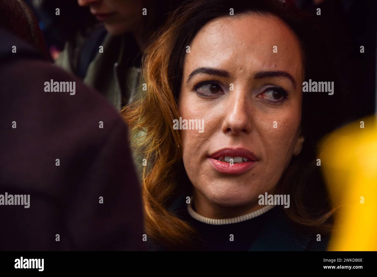 Londres, Royaume-Uni. 20 février 2024. Stella Assange arrive à la haute Cour pour l'audience d'extradition de Julian Assange. Crédit : Vuk Valcic/Alamy Live News Banque D'Images