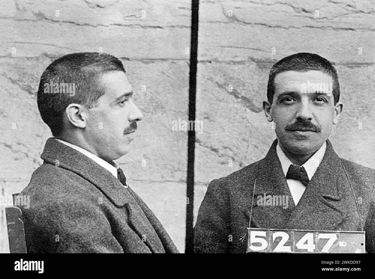 Charles Ponzi mug shot - années 1920 - Un système de Ponzi est une forme de fraude qui attire les investisseurs et verse des bénéfices à des investisseurs antérieurs avec des fonds d'investisseurs plus récents Banque D'Images