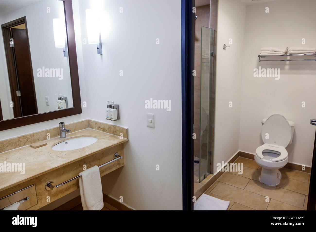 Merida Mexico,Xcumpich Calle 20A,Holiday Inn Express Merida IHG Hotel Lodging inn motel business,hôtels motels business,intérieur,chambre s Banque D'Images