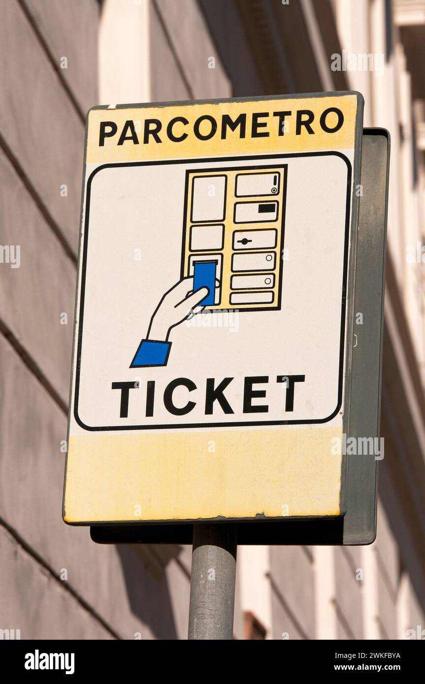 Panneau de parcmètre dans le centre historique de Rome, Lazio, Italie Banque D'Images