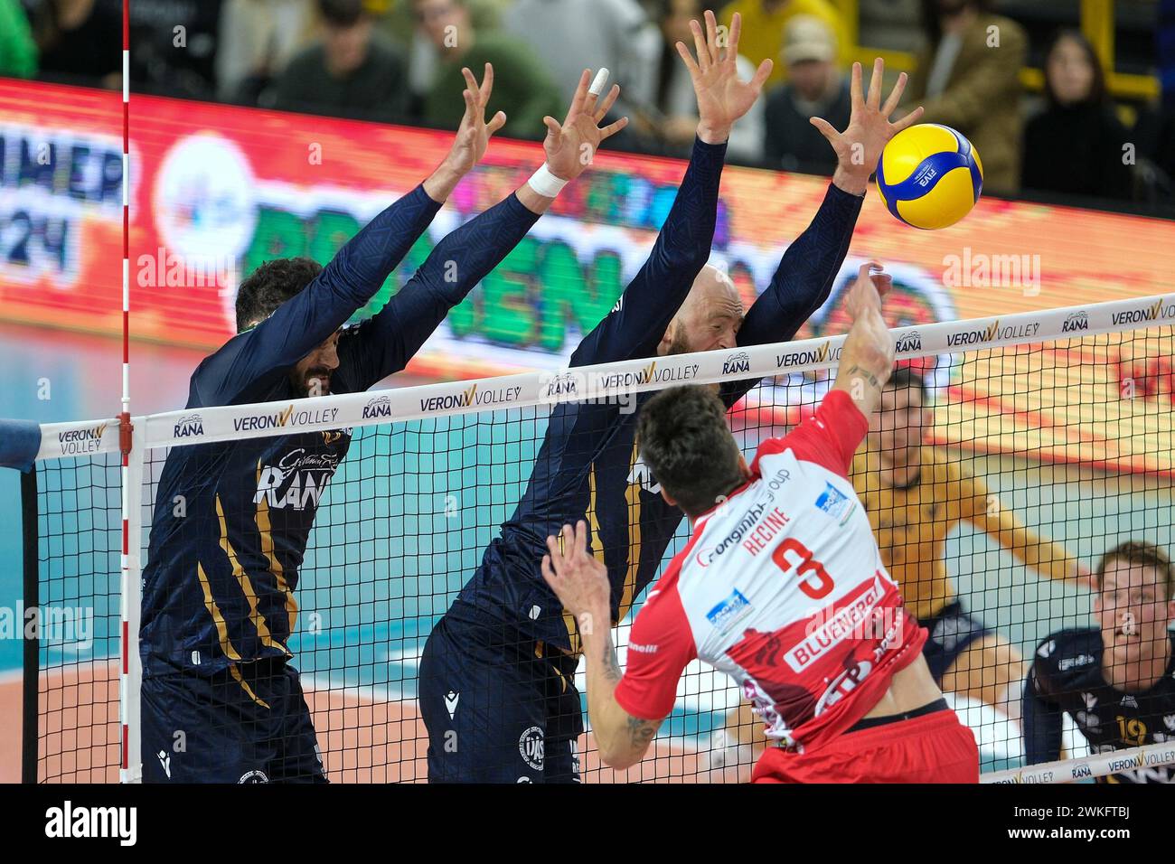 Aidan Zingel de Rana Verona lors du match entre Rana Verona et Gas Sales Bluenergy Piacenza, saison régulière de la SuperLega Italian Volleyball Banque D'Images