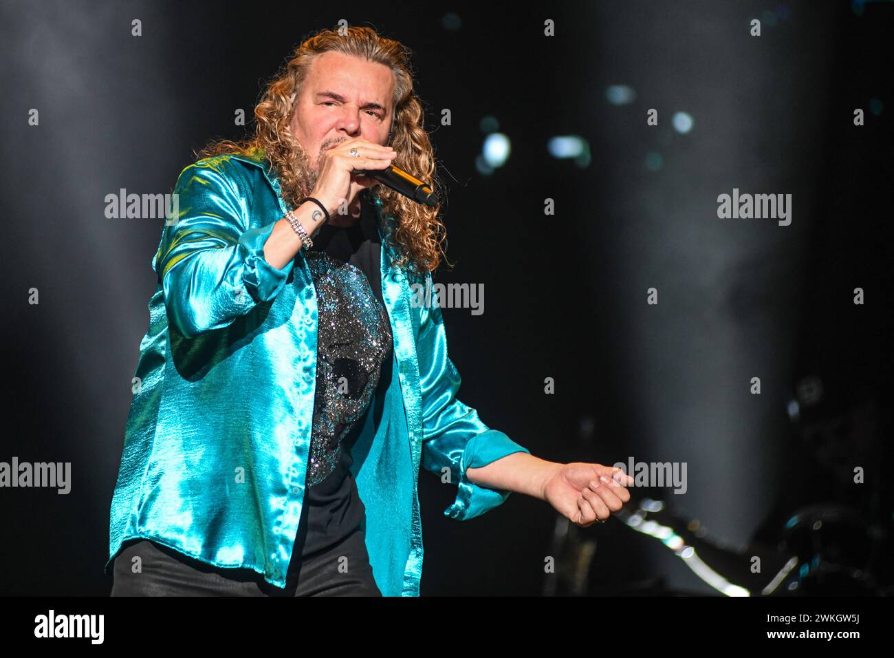 Maná : Fher Olvera (chant). Banque D'Images