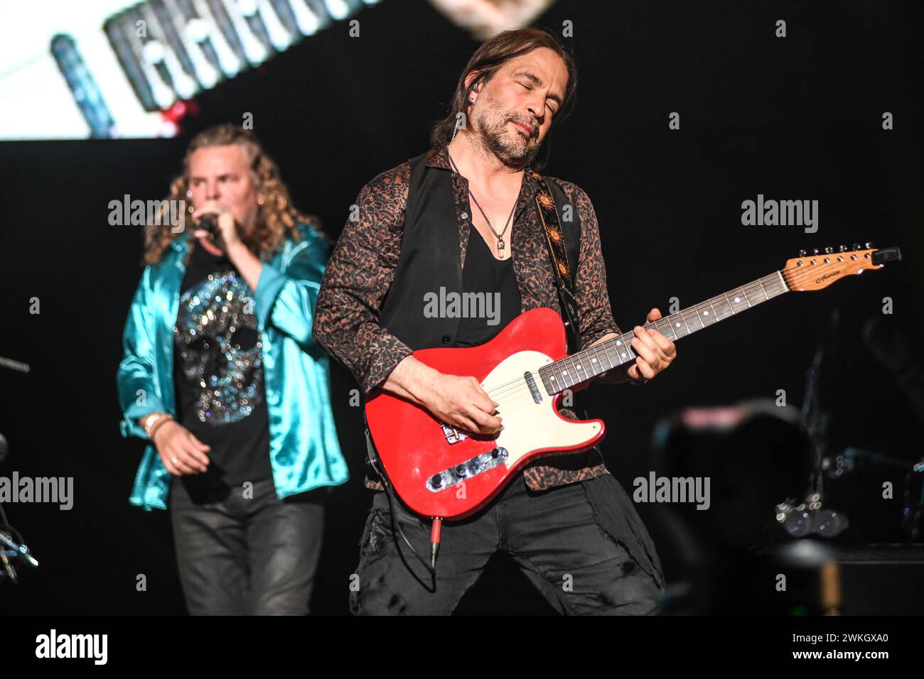 Maná : Sergio Vallin (guitare), Fher Olvera (chant) Banque D'Images