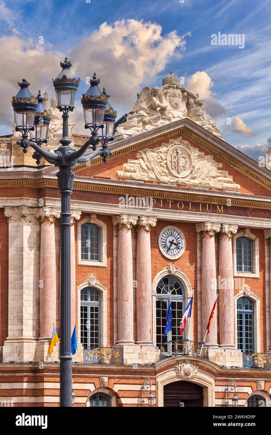 Place du Capitole, Hôtel de ville, Toulouse, haute-Garonne, Occitanie, France, Europe. Banque D'Images