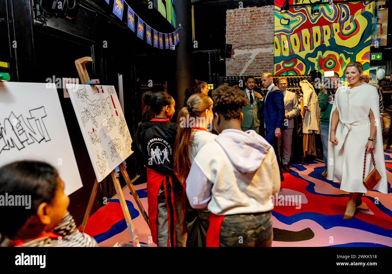 Reine Maxima des pays-Bas au Poppodium de Spot à Middelburg, le 21 février 2024, pour assister à la session d'inspiration plus Art et culture dans l'école et l'environnement. Il est discuté de la façon dont ils peuvent offrir aux étudiants des chances égales d'intégrer l'art et la culture dans l'éducation photo : Albert Nieboer/Netherlands OUT/point de vue OUT Banque D'Images