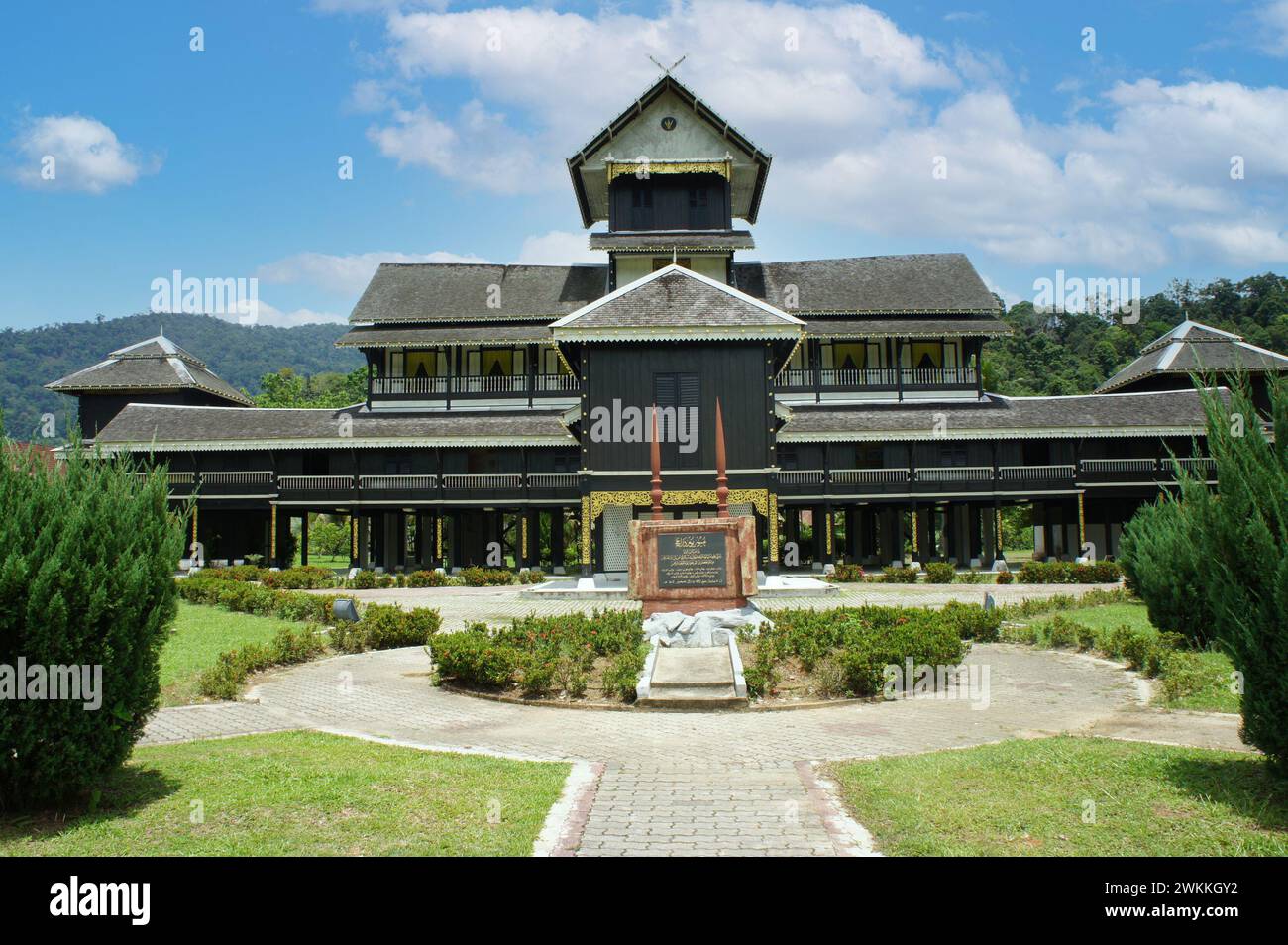 Vue sur Istana Lama Seri Menanti, est l'un des monuments célèbres dans le district de Kuala Pilah, Negeri Sembilan.le design a des notes subtiles de Minangkabau. Banque D'Images