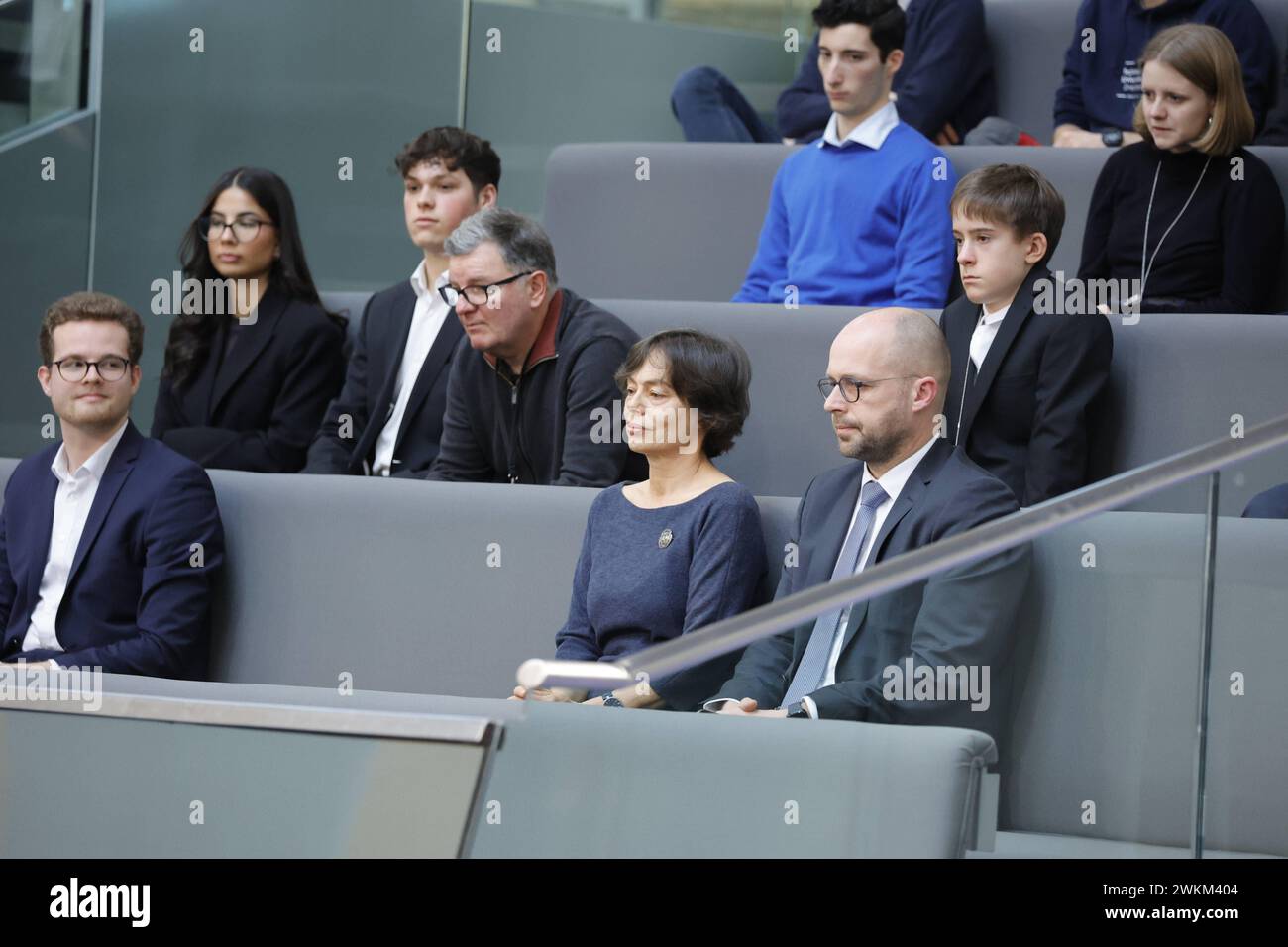 Elena Gordon, Mutter von Poutine-Kritiker Wladimir Kara-Mursa, Deutschland, Berlin, Reichstag, Aktuelle Stunde, auf Verlangen der Fraktionen SPD, Bündnis 90/Die Grünen und FDP. Repressionen, Verfolgung, Willkürjustiz Folgen aus dem Tod des russischen Oppositionspolitikers Alexej Nawalny *** Elena Gordon, mère de Poutine critique Vladimir Kara Mursa, Allemagne, Berlin, Reichstag, heure actuelle, a la demande du SPD, Alliance 90 les Verts et les groupes parlementaires du FDP répression, persécution, justice arbitraire conséquences de la mort de l'opposant russe Alexei Navalny Banque D'Images