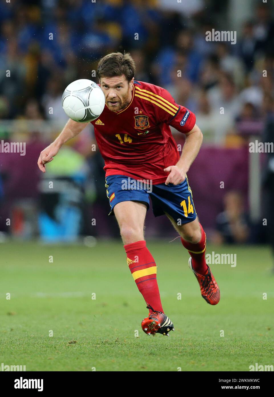 Xabi Alonso ( ESP ) Fussball EM 2012 finale : Espagnol - Italien 4:0 finale : Espagne - italie 4:0 Kiew 1.7.2012 © diebilderwelt / Alamy Stock Banque D'Images