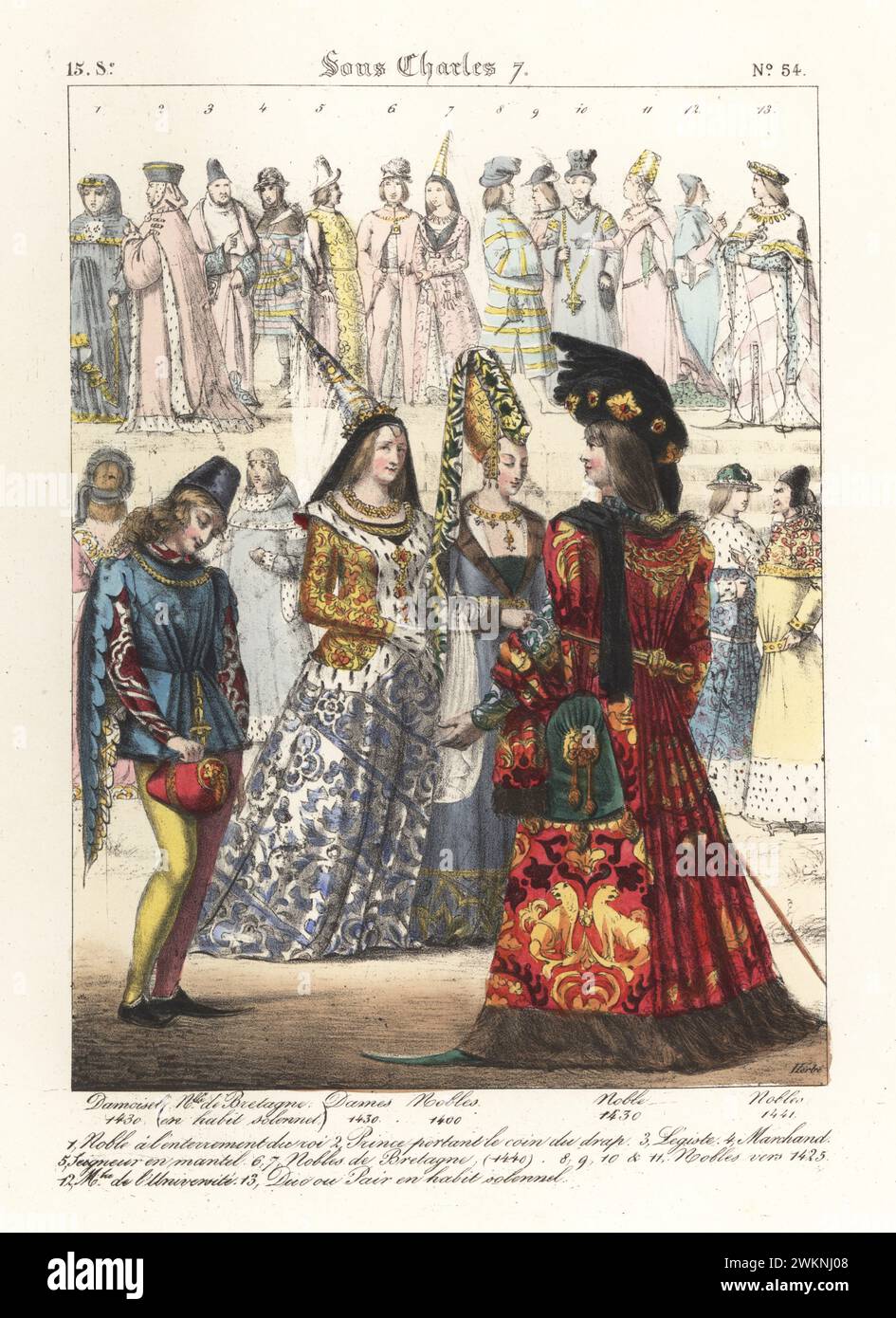 Nobles à la cour du roi Charles VII de France. Page Boy en doublet avec manches daguées, dames en coiffe hennin et robes de cérémonie, noble en chaperon, houppelande brodée et poulaines. Damoisel, Noble de Bretagne en habit solennel, Dames nobles, nobles. Sous Charles 7. Lithographie coloriée à la main par Godard d'après une illustration de Charles Auguste Herbé à partir de ses propres costumes Français, civils, militaires et religieux, costumes Français, civil, militaire et religieux, Maison Martinet, Paris, 1837. Banque D'Images