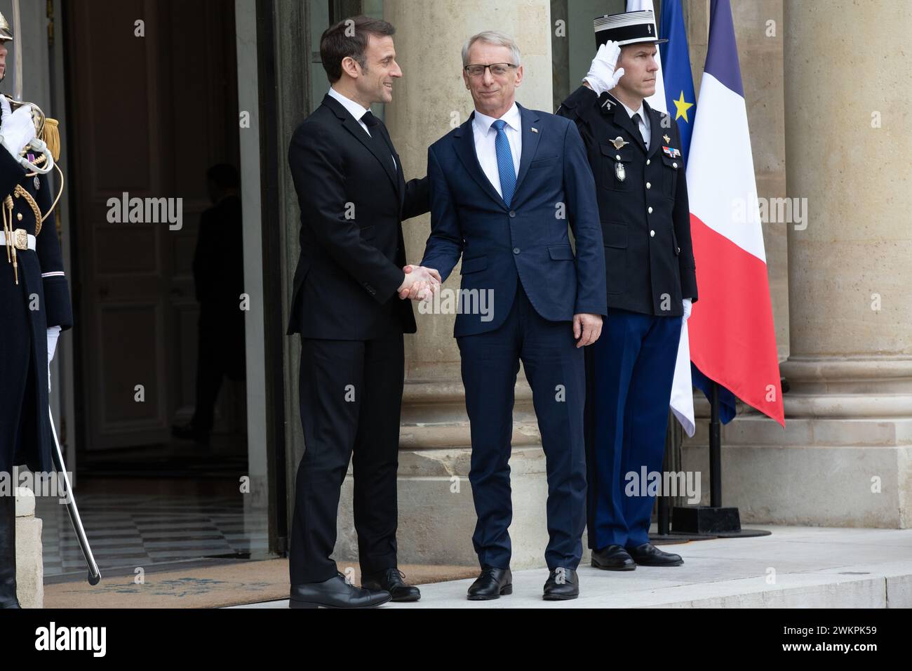 Paris, France, mercredi 21 février 2024, entretien entre M. Macron, président de la République française, et M. Denkov, premier ministre de la République de Bulgarie, crédit François Loock / Alamy Live News Banque D'Images