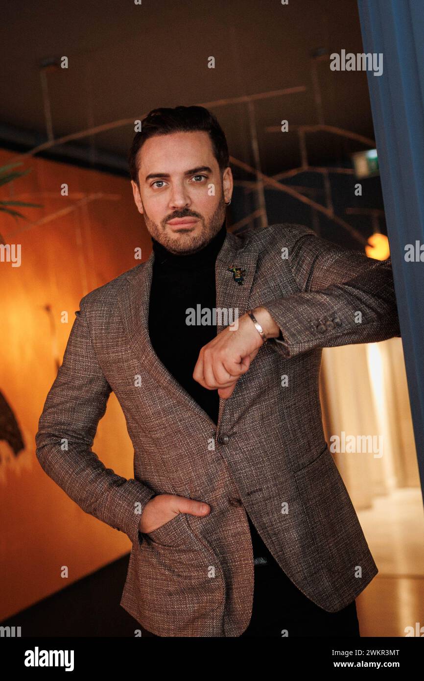 Madrid, 12/04/2023. L'illustrateur Benjamin Lacombe. Photo : Tania Sieira. Archdc. Crédit : album / Archivo ABC / Tania Sieira Banque D'Images Madrid, 12/04/2023. L'illustrateur Benjamin Lacombe. Photo : Tania Sieira. Archdc. Crédit : album / Archivo ABC / Tania Sieira Banque D'Images