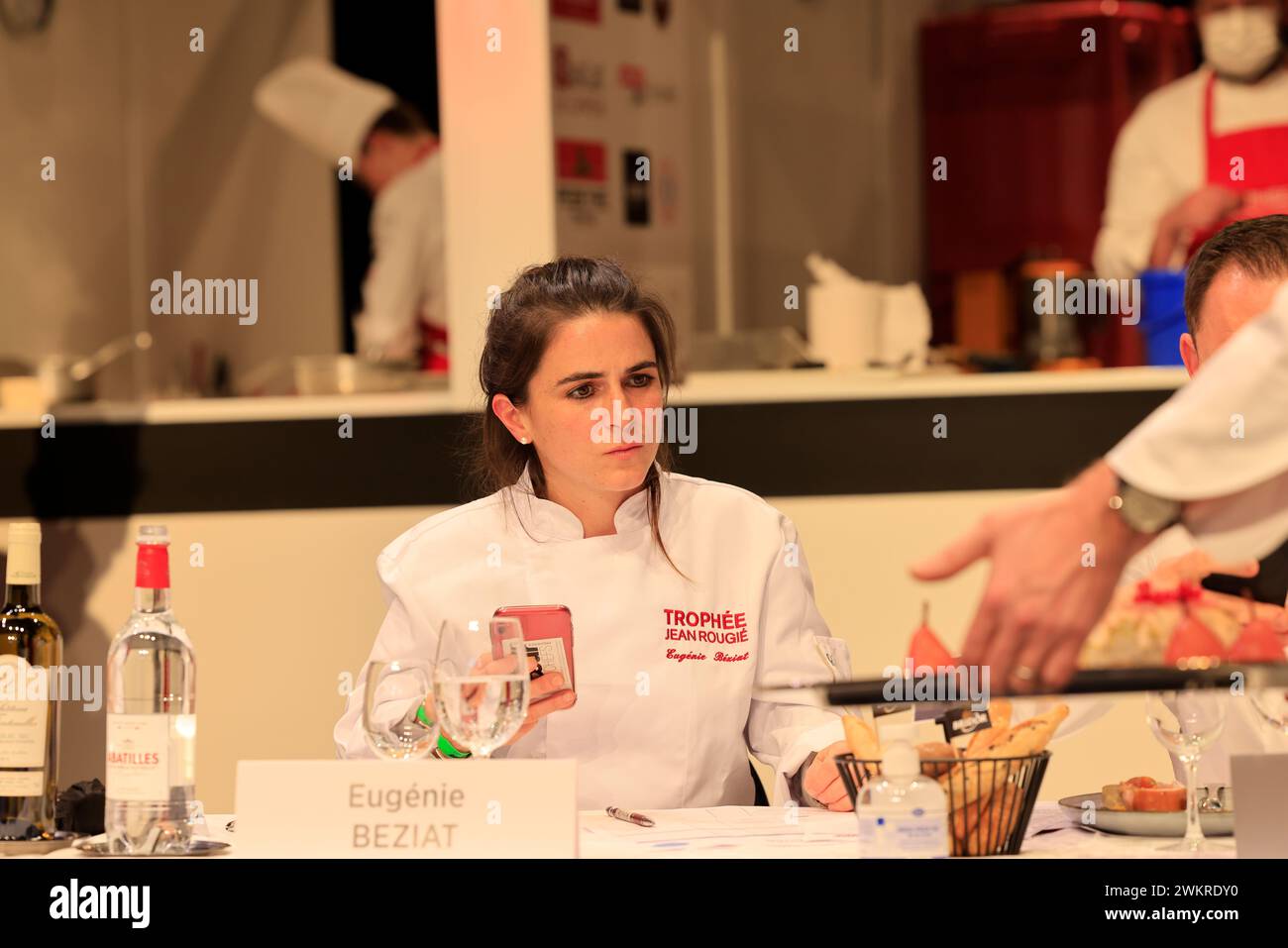 Eugénie Béziat, l’une des rares femmes chefs étoilées, membre du jury du Trophée Jean-Rougié à Sarlat en Périgord Noir. Cette co gastronomique Banque D'Images