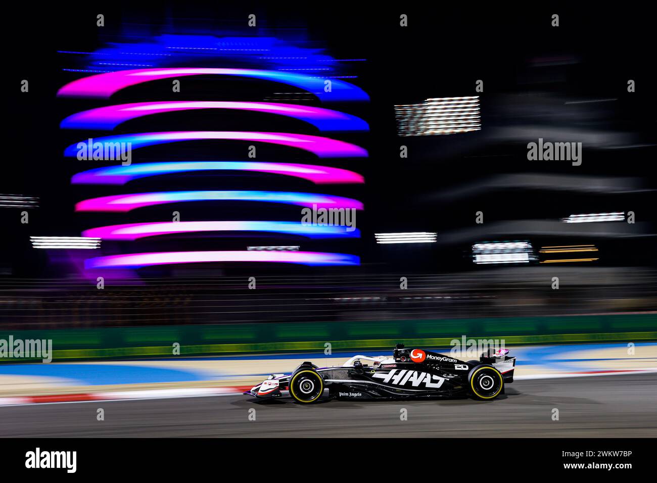 20 MAGNUSSEN Kevin (den), Haas F1 Team VF-24 Ferrari, en action lors ...