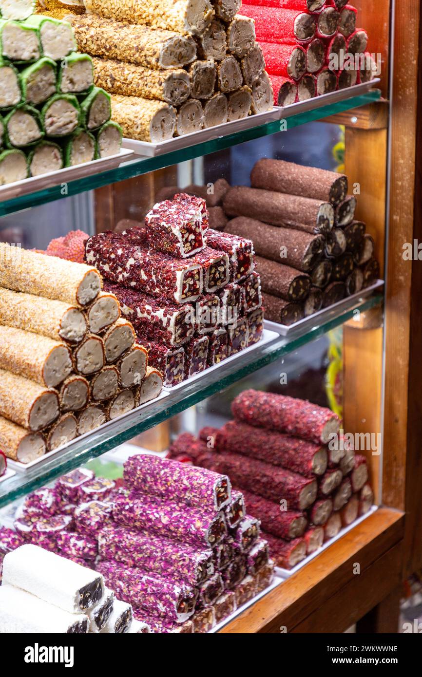 Le lokum bosniaque traditionnel, une variation locale du délice turc vendu à Bascarsija, le marché central de Sarajevo. Banque D'Images