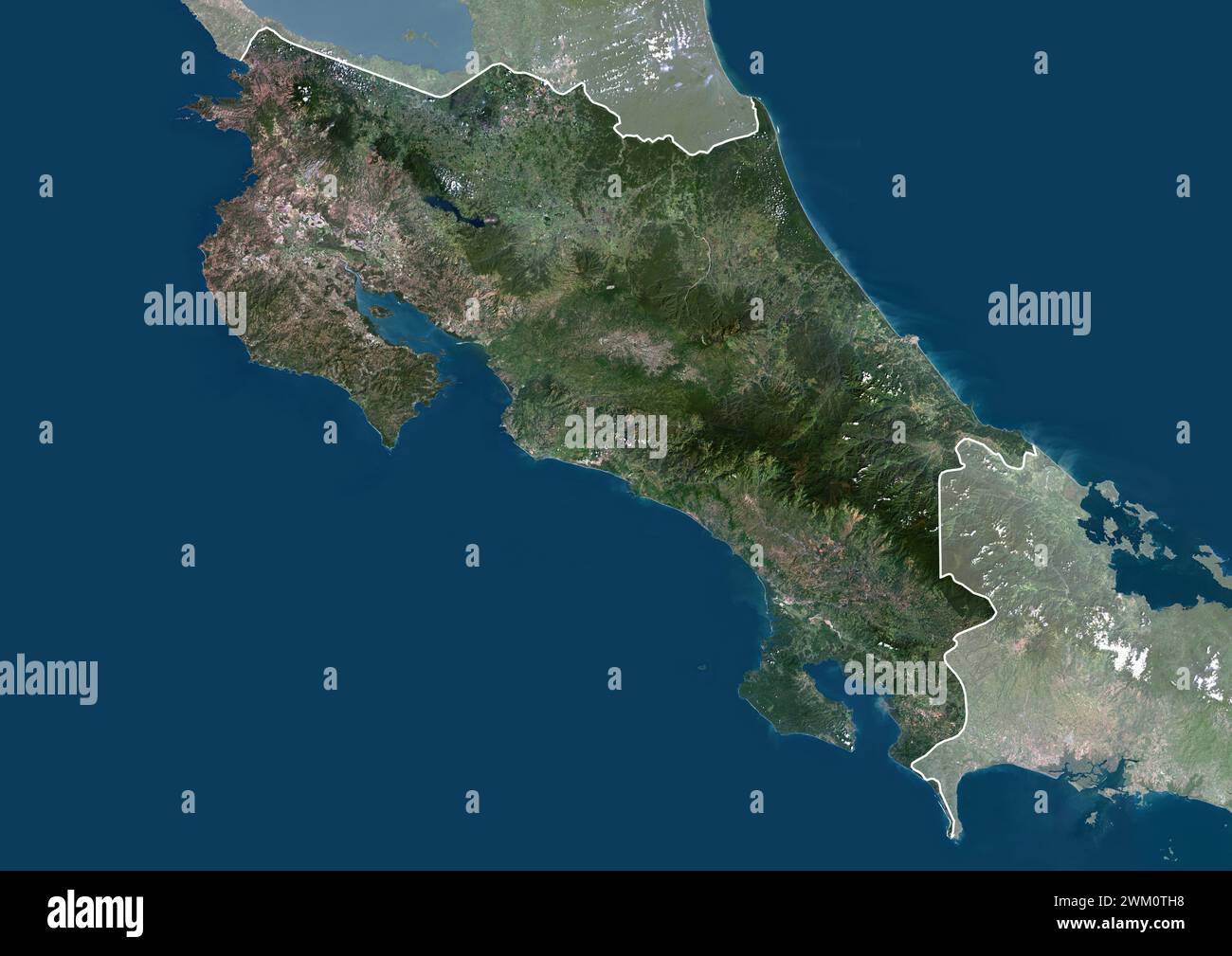 Image satellite couleur du Costa Rica et des pays voisins, avec frontières et masque. Banque D'Images