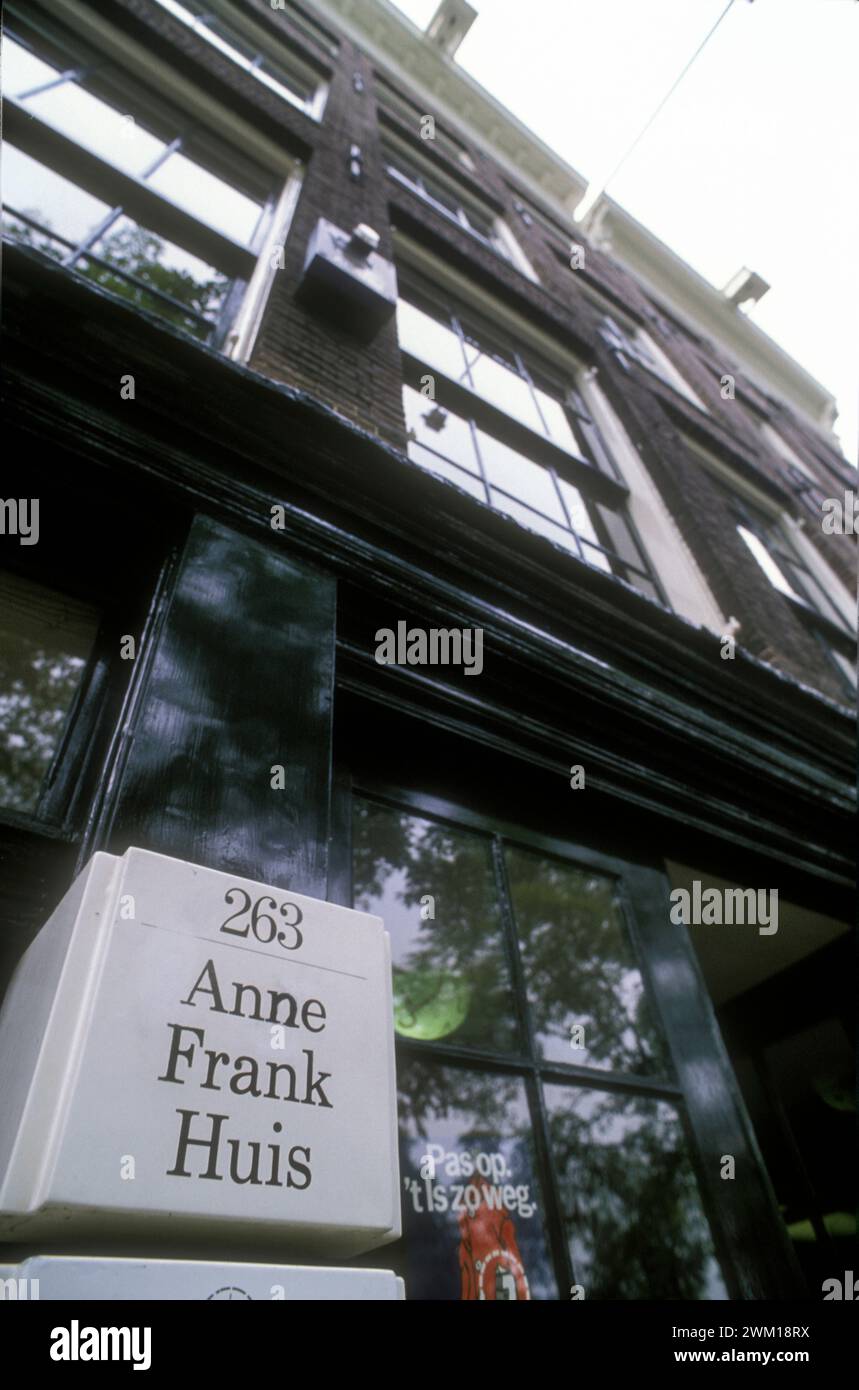 4065382 AMSTERDAM, Maison d'Anne Frank ; (add.info.: Amsterdam 1987 AMSTERDAM, casa di Anna Frank) ; © Marcello Mencarini. Tous droits réservés 2024. Banque D'Images