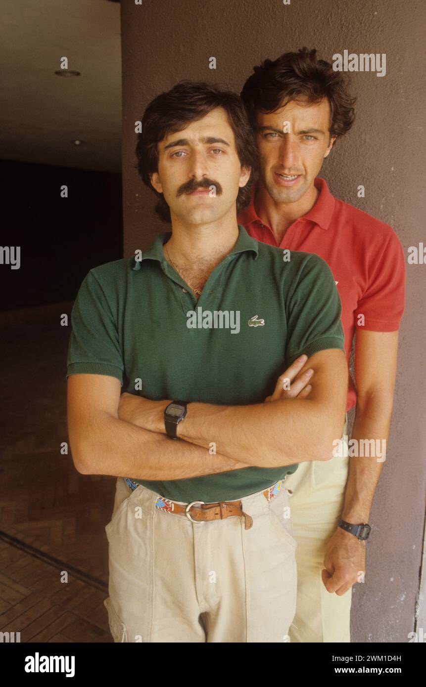 4067350 Lido de Venise, Festival du film de Venise 1986. Le réalisateur Massimo Mazzucco et l'acteur Luca Barbareschi, en compétition avec le film 'Romance' (photo) ; (add.info.: Venise Lido ; Lido di Venezia, Italie ; Italia, Lido di Venezia, Mostra del Cinema di Venezia 1986. Il regista Massimo mazzucco e l'attore Luca Barbareschi, in concorso con il film 'Romance') ; © Marcello Mencarini. Tous droits réservés 2024. Banque D'Images