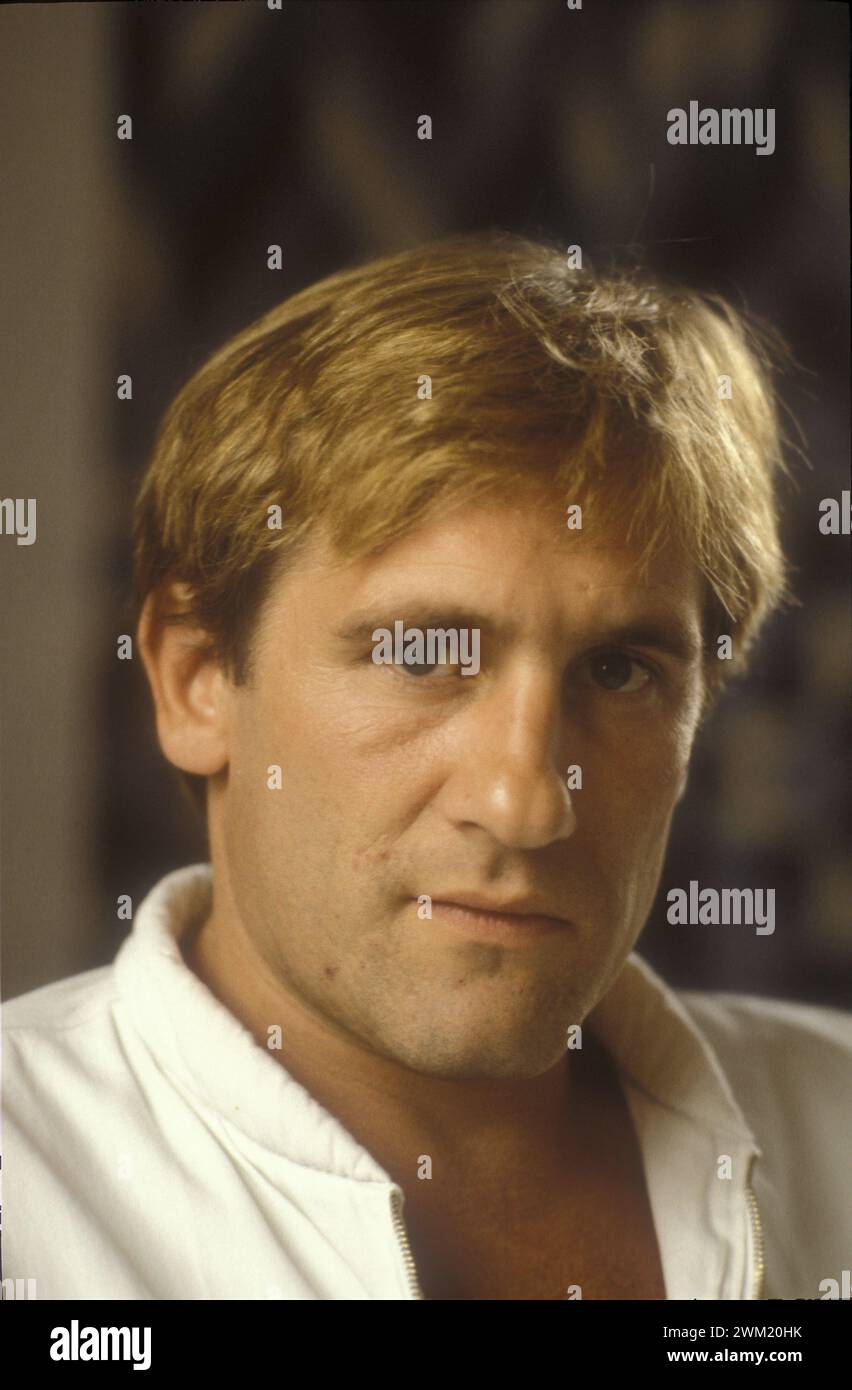 gerard-depardieu-1985-banque-de-photographies-et-d-images-haute