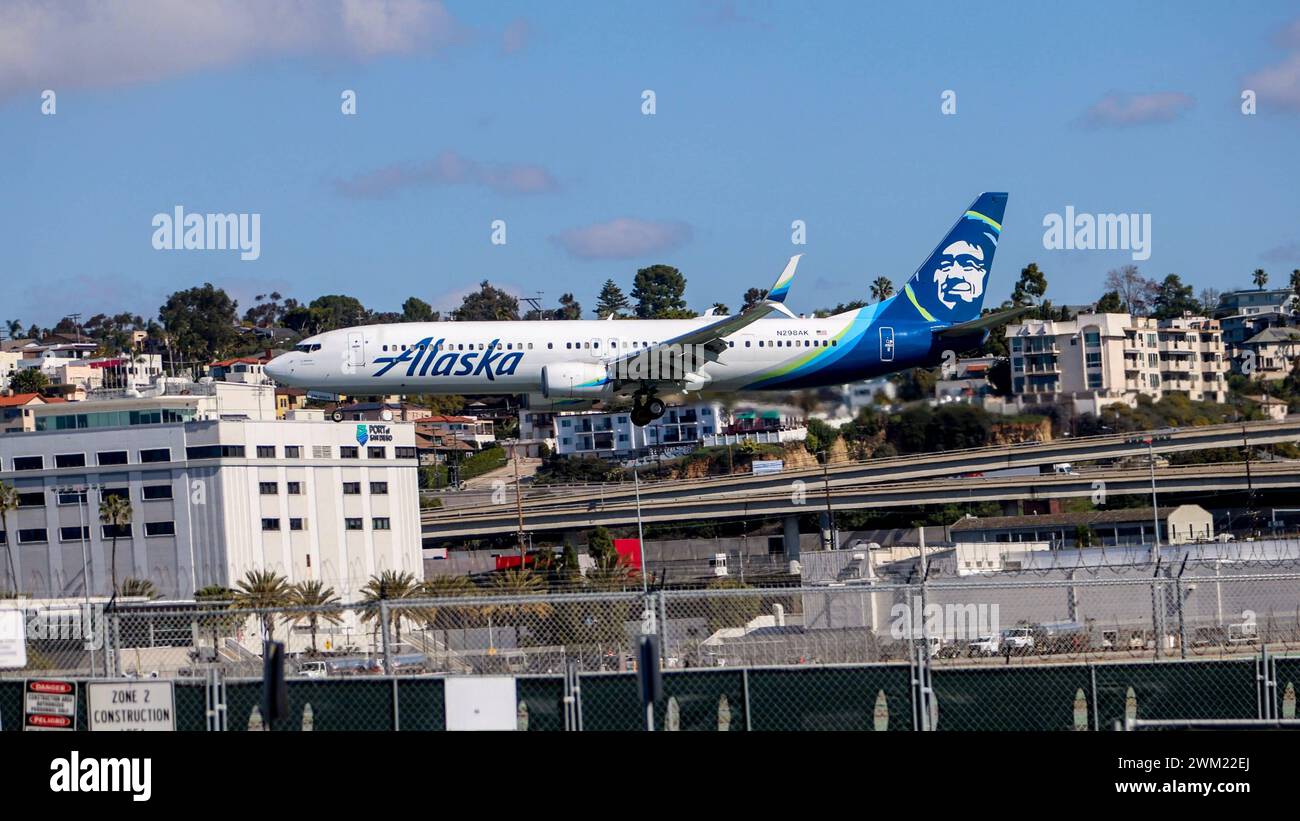 N298AK Alaska Airlines Boeing 737-990ER AM San Diego International Airport SAN / KSAN San Diego, Kalifornien, États-Unis, Vereinigte Staaten von Amerika, 22.02.2024 *** N298AK Alaska Airlines Boeing 737 990ER at San Diego International Airport SAN KSAN San Diego, Californie, États-Unis d'Amérique, 22 02 2024 Banque D'Images