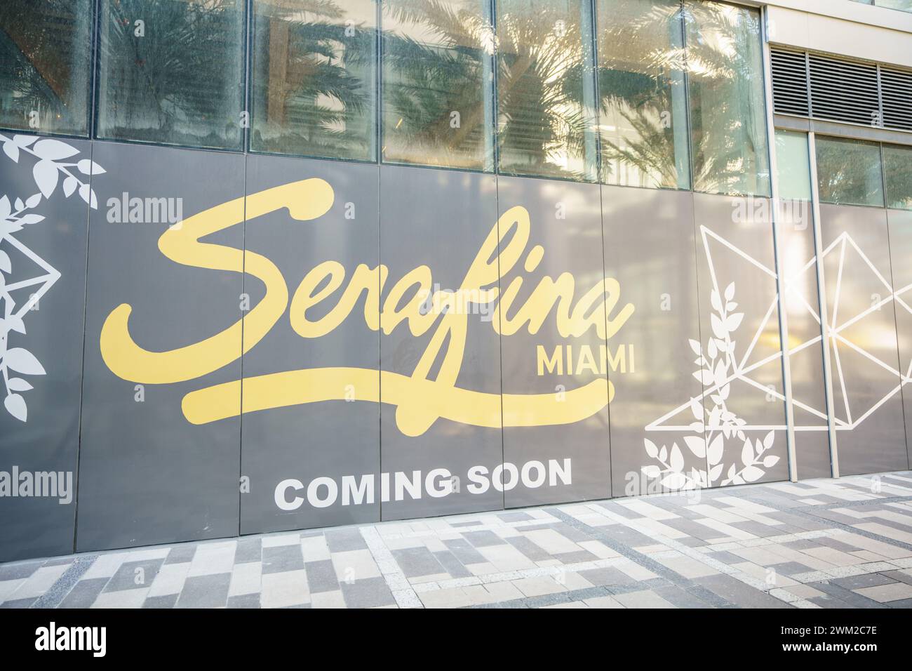 Miami, FL, États-Unis - 21 février 2024 : Serafina Miami bientôt signe Banque D'Images