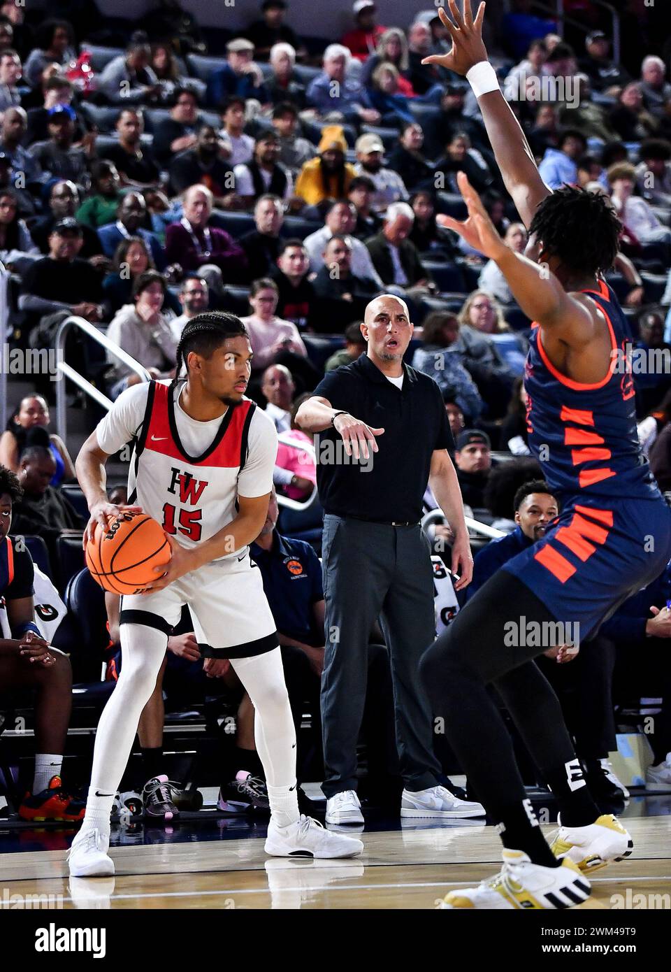 Riverside, CA. 23 février 2024. Harvard-Westlake Christian Horry (15 ans) en action lors du match du championnat de basket-ball de la CIF-SS Open Division Boys entre Harvard-Westlake vs Roosevelt à l'Université Cal Baptist. Louis Lopez/Modern Exposure/Cal Sport Media/Alamy Live News Banque D'Images