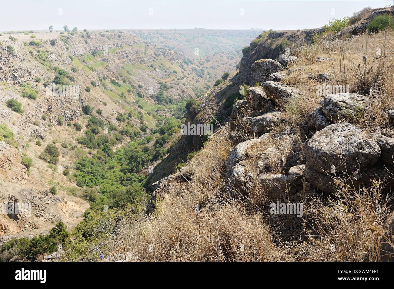 Réserve naturelle de Gamla en Israël - la ville ancienne et la plus haute cascade du Golan Banque D'Images