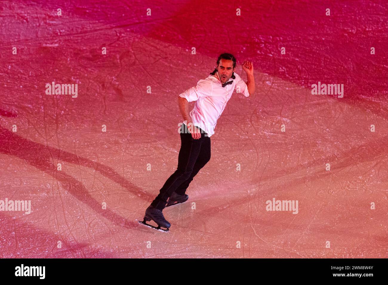 Turin, Italie, samedi 24 février 2024. Philip Warren pendant les lumières sur U à PalaVela, RoadTO2025. Crédit : Mattia Martegani/Alamy Live News Banque D'Images