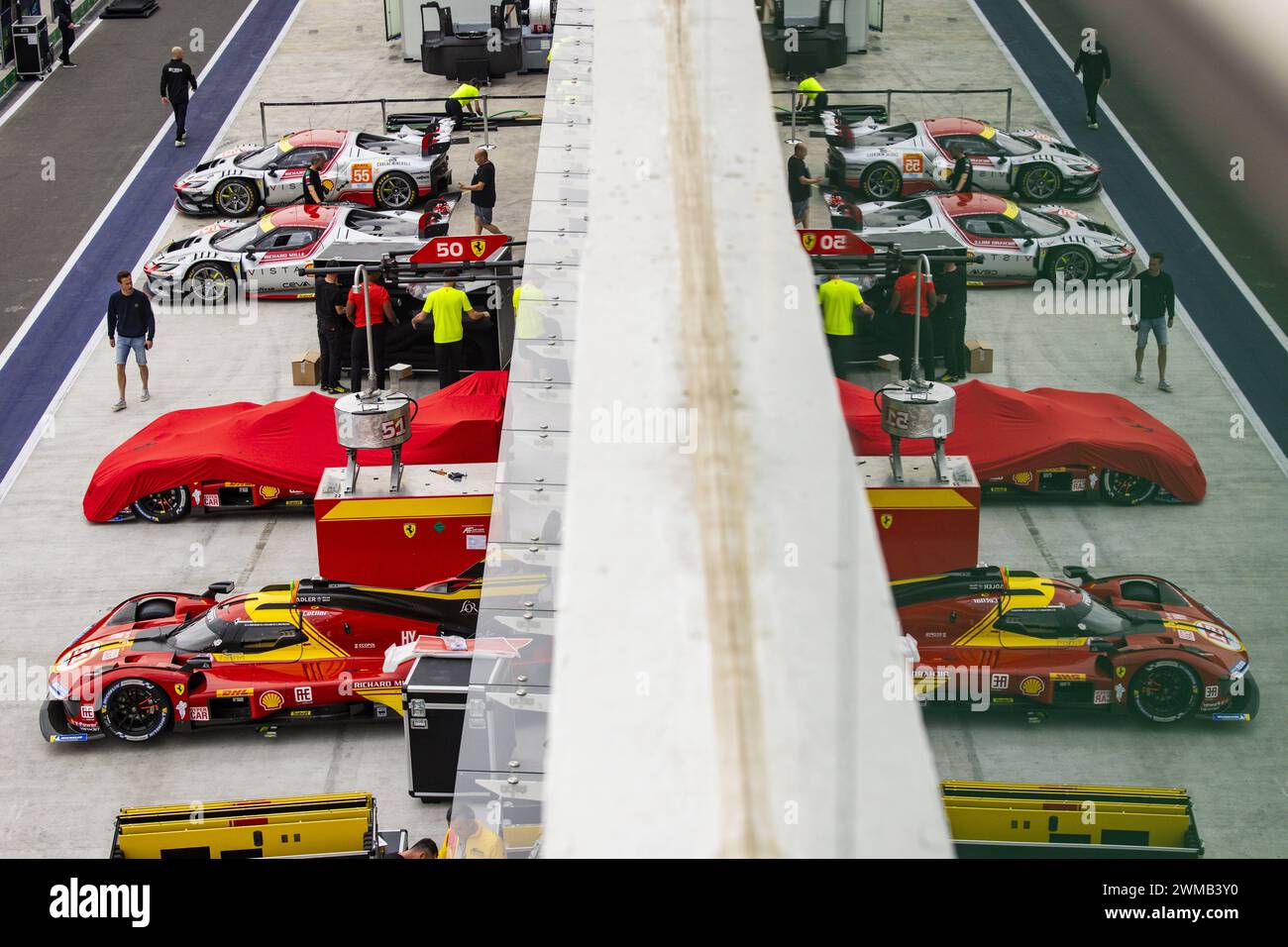 Ferrari AF Corse, Ferrari 499P #51 lors du Prologue du Championnat du monde d'Endurance FIA 2024, du 24 au 26 février 2024 sur le circuit international de Losail à Lusail, Qatar Banque D'Images