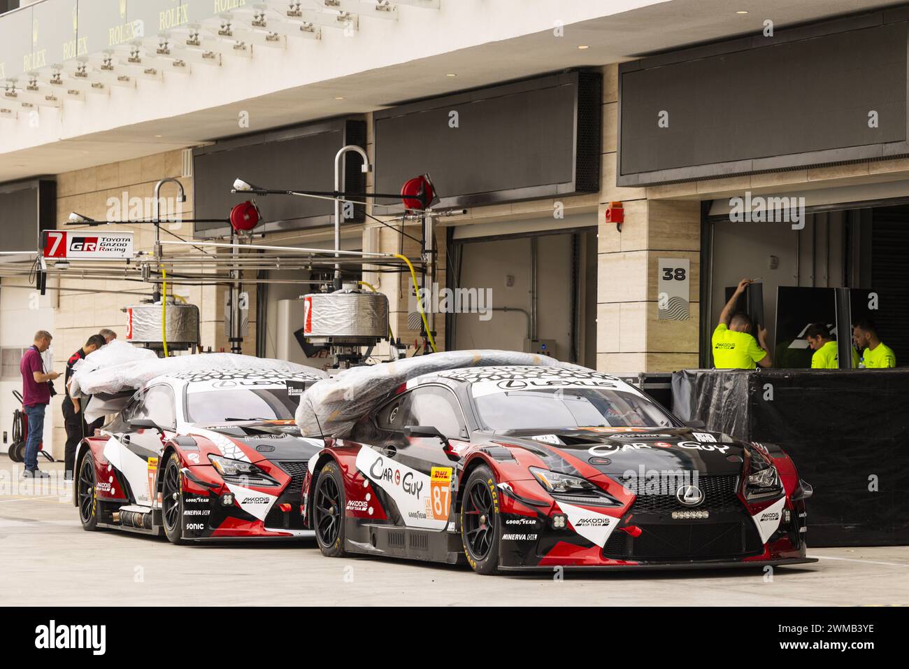 Akkodis ASP Team, Lexus RC F GT3 #87 lors du Prologue du Championnat du monde d'Endurance FIA 2024, du 24 au 26 février 2024 sur le circuit international de Losail à Lusail, Qatar Banque D'Images