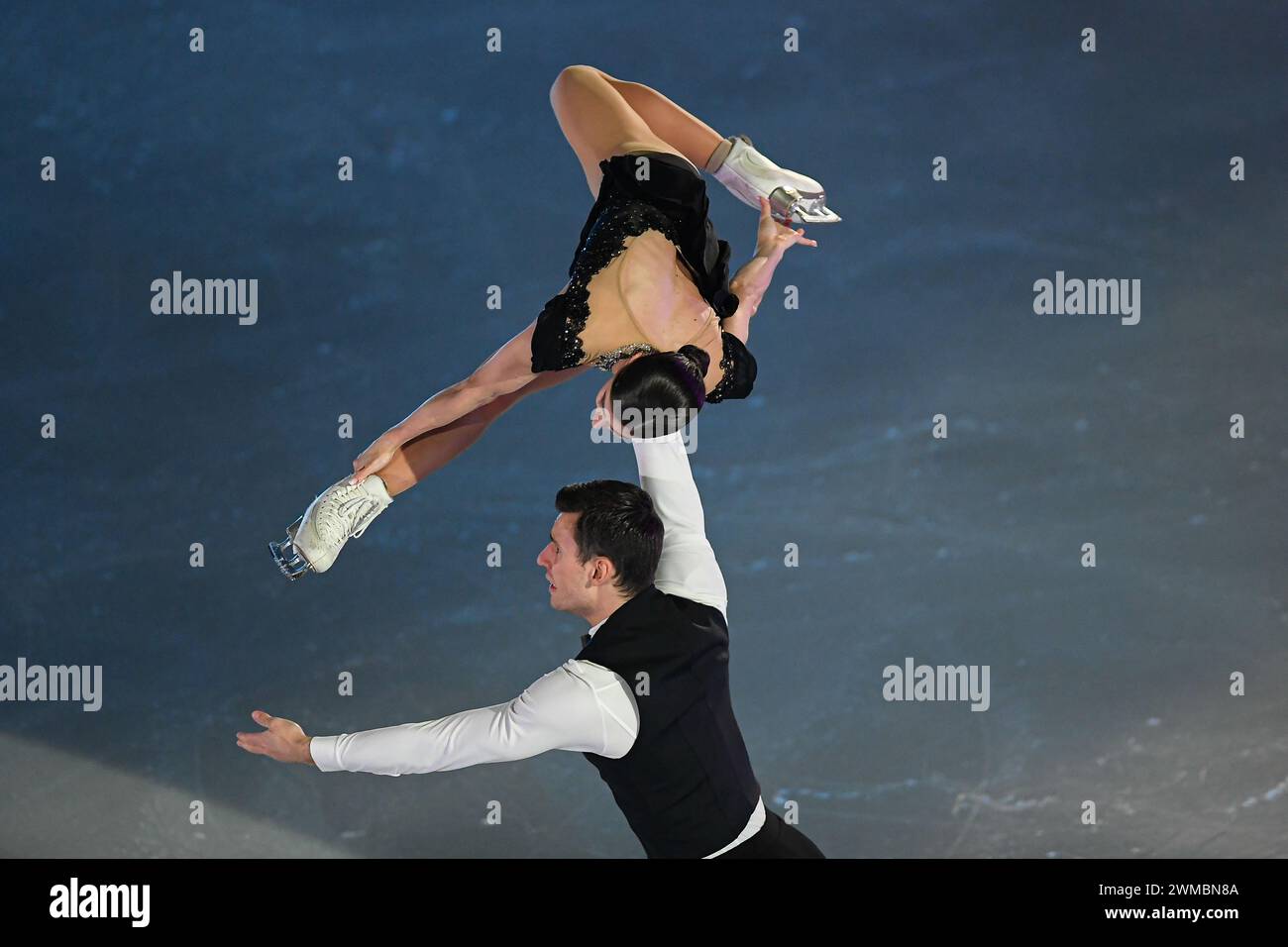 Turin, Italie. 24 février 2024. Italie, Turin 24 février 2024 PalaVela "Lights on U' show pour les Jeux universitaires mondiaux d'hiver de Turin 2025 Rebecca Gilardi - Filippo Ambrosini (photo de Tonello Abozzi/Pacific Press) crédit : Pacific Press Media production Corp./Alamy Live News Banque D'Images